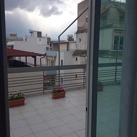 Lemon - Happyhostgr - Downtown Apartment Волос Экстерьер фото